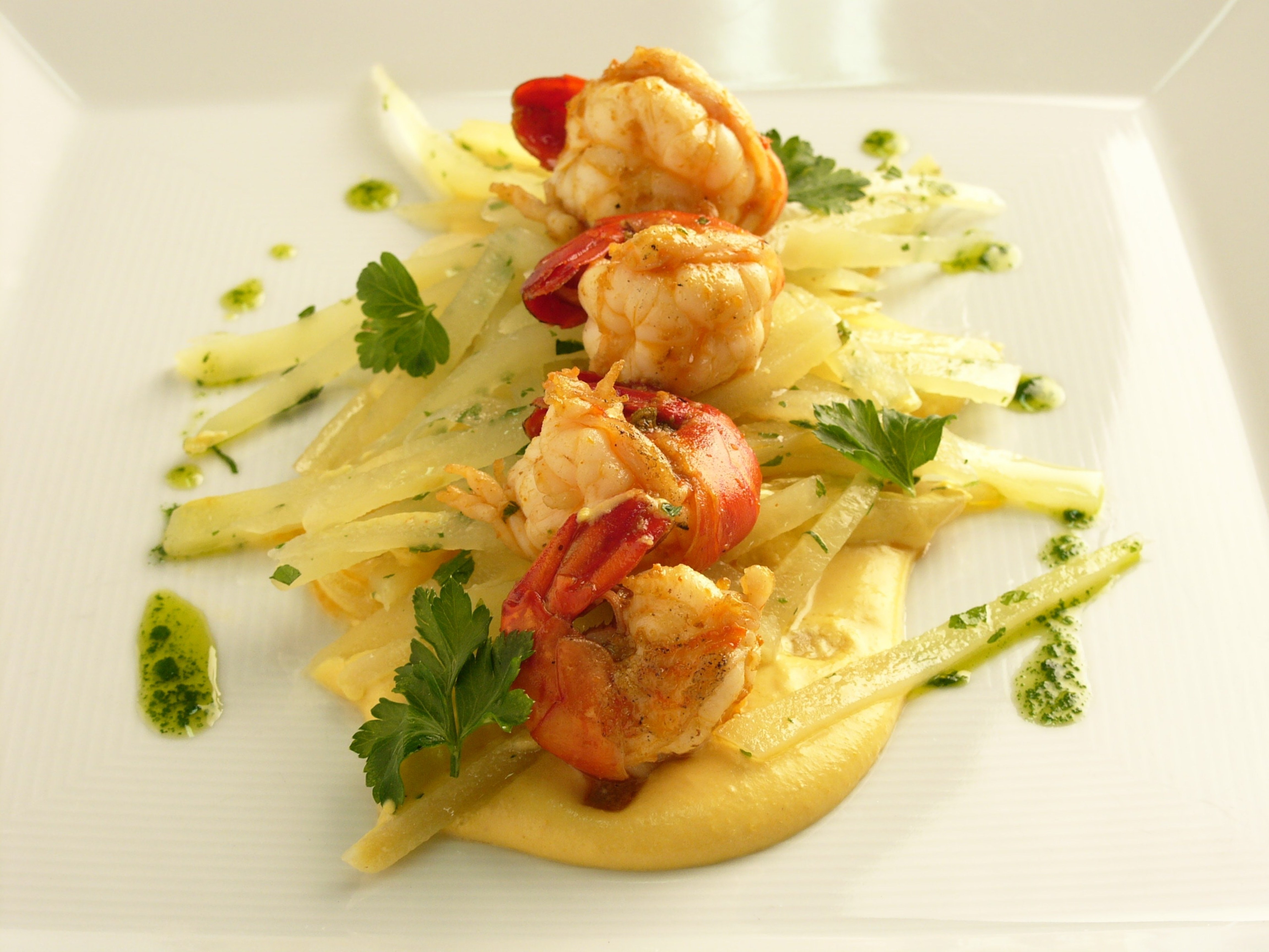 Peruvian shrimps with Huancaina sauce enjoy new food on every journey