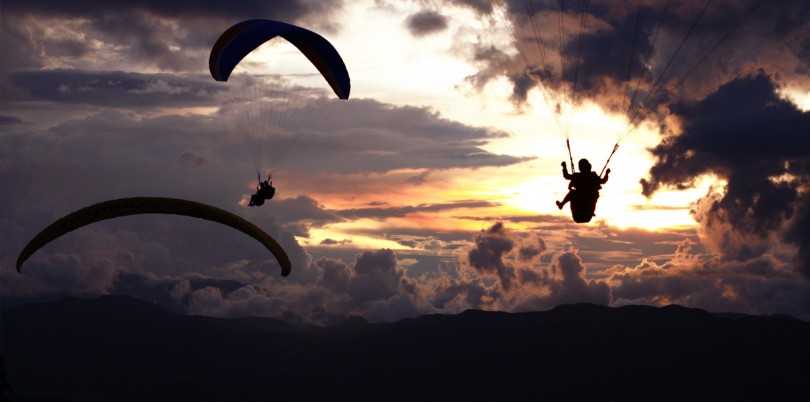 Sunset Paragliding in Aventura Santander Parapente Columbia