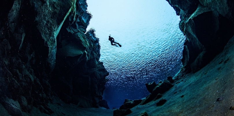 Diving, Iceland