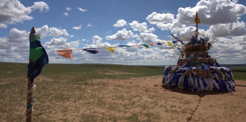 Prayer flags in the middle of the Mongolian desert, Mongolia